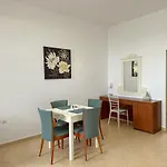 Casa De Linda Apartment